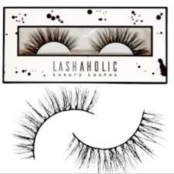 Lashaholic Silk Lashes - Picture 1 of 3